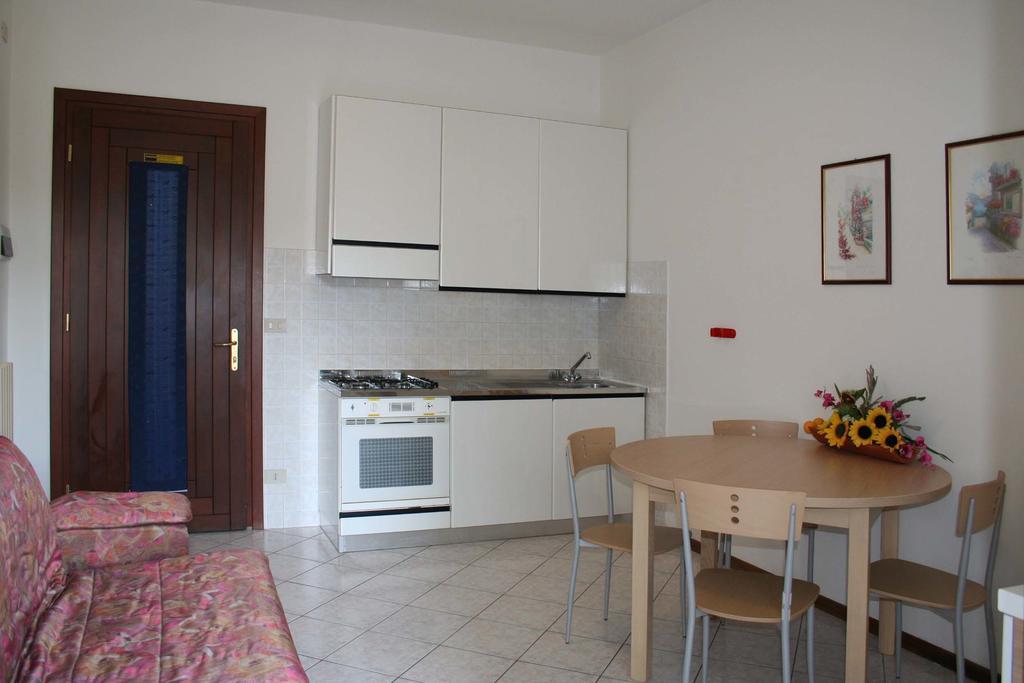 Viviana Apartment ลินญาโน ซับเบียโดโร ห้อง รูปภาพ